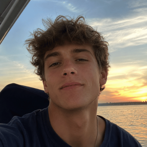 Alex Thompson