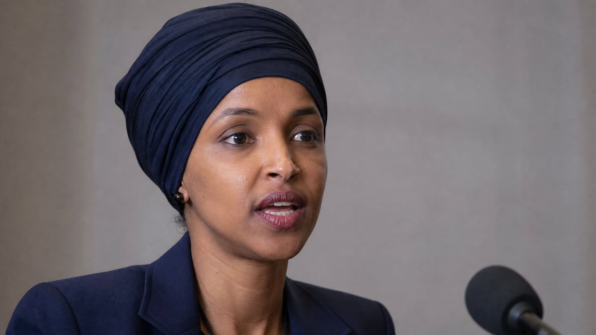 Federal Agents Raid Ilhan Omar's D.C. Home in Criminal Immigration Probe