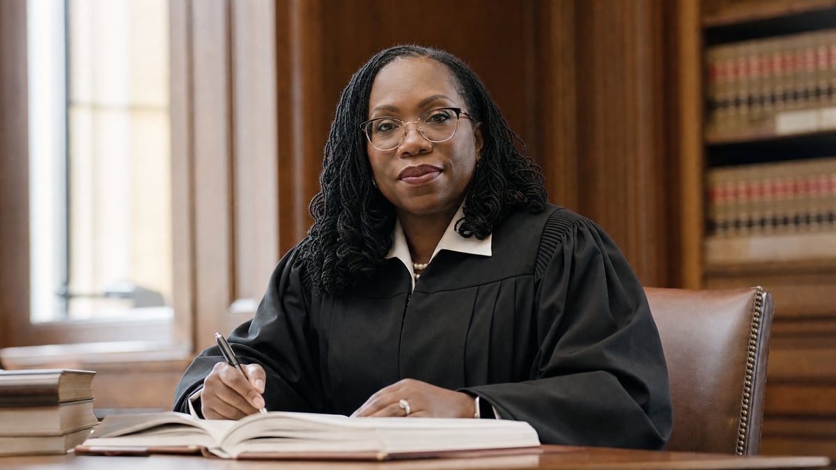 Justice Jackson Blasts Supreme Court's 'Fast Pass' Emergency Docket as Trump Racks Up Wins