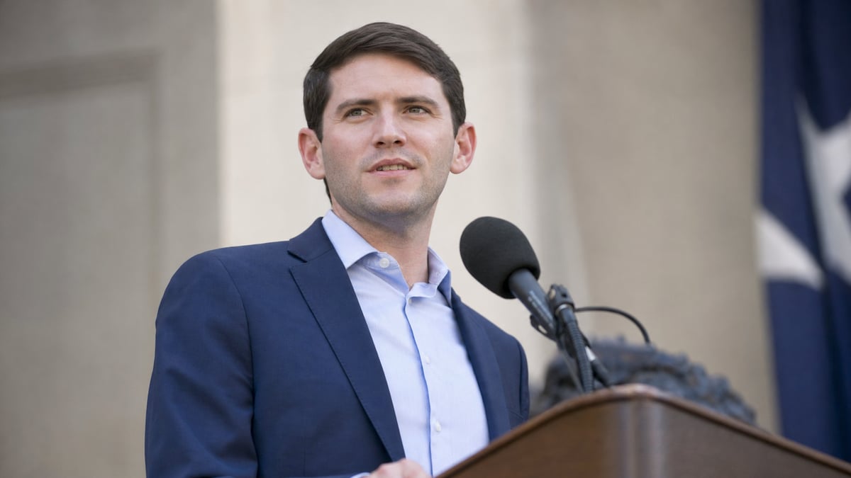 Talarico Goes Dark in Texas Senate Race as Trump and Paxton Demand Answers